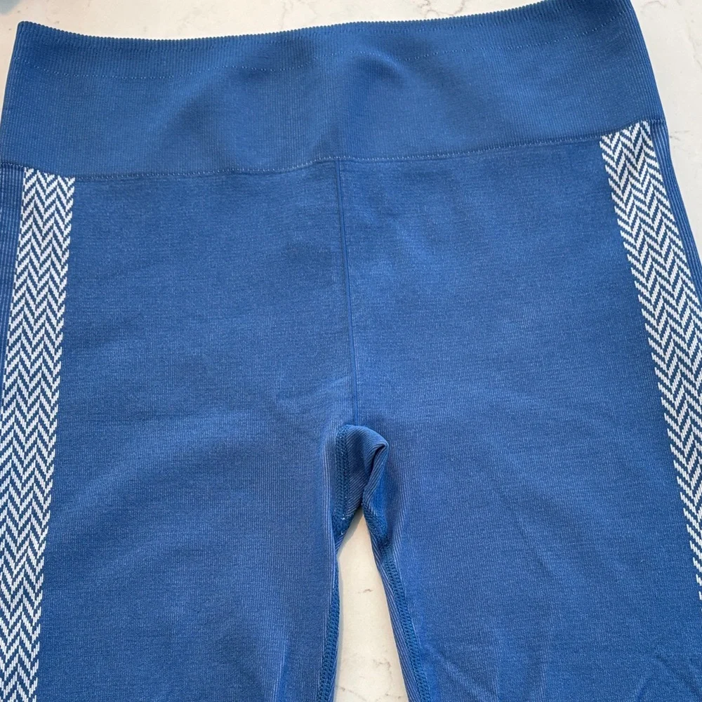 Fabletics High Waist Seamless‎ Leggings Athletic Running Compression Women's XL - Picture 3 of 7